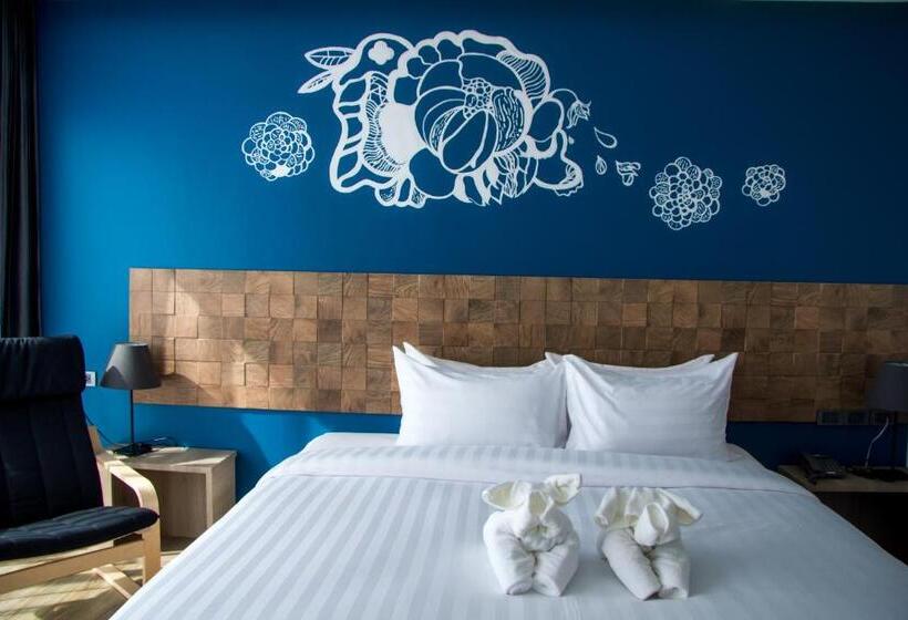 Номер Deluxe, Slive