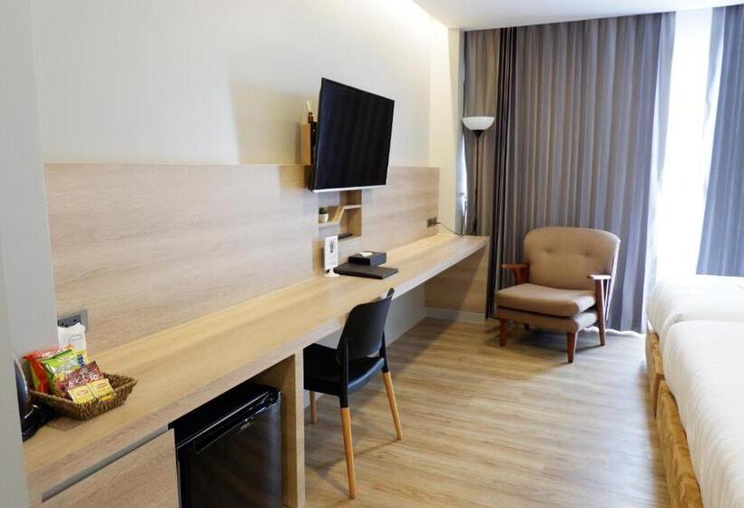 Трежместный Номер Economy, Slive