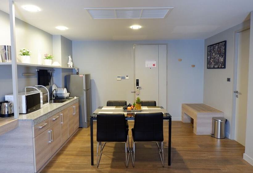 Студио Стандарт Кровать Кинг, Slive