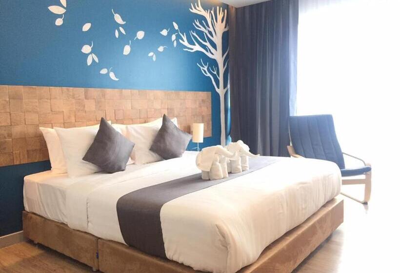 Номер Deluxe, Slive