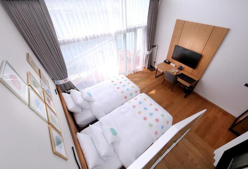 Quarto Premium, Midas Hotel & Resort