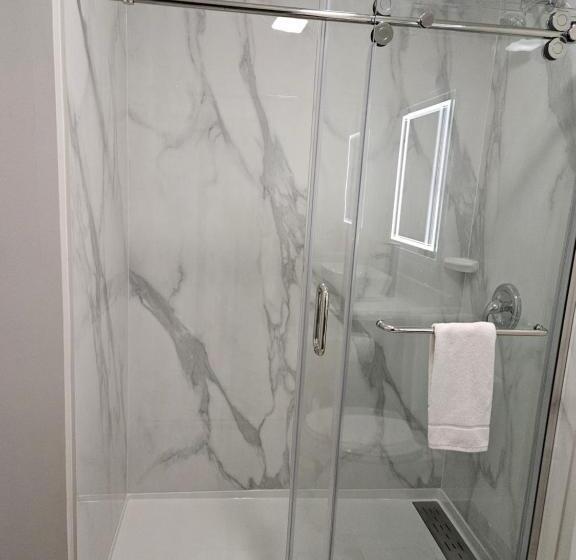 身障者適用キングサイズベッドルーム, Quality Inn & Suites Columbia Harbison