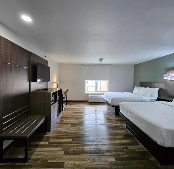 スタンダード４人部屋, Quality Inn & Suites Columbia Harbison