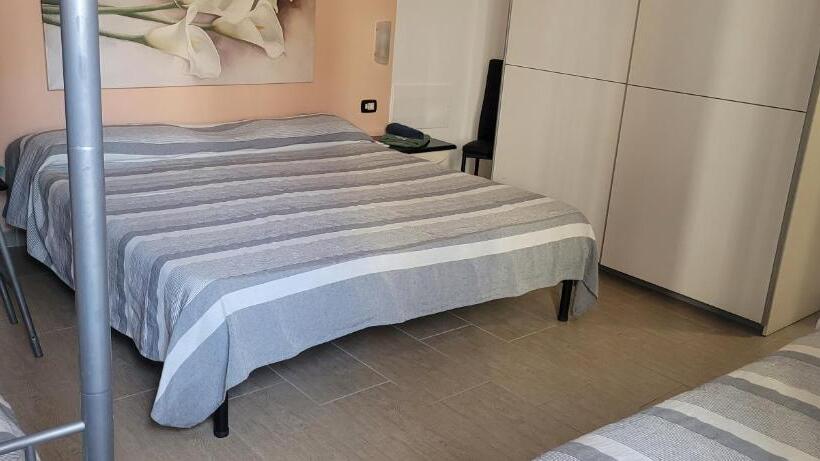 Quarto Familiar, Alghero Sun
