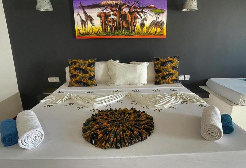 חדר דלוקס לשלושה עם נו לים, Avo Boutique