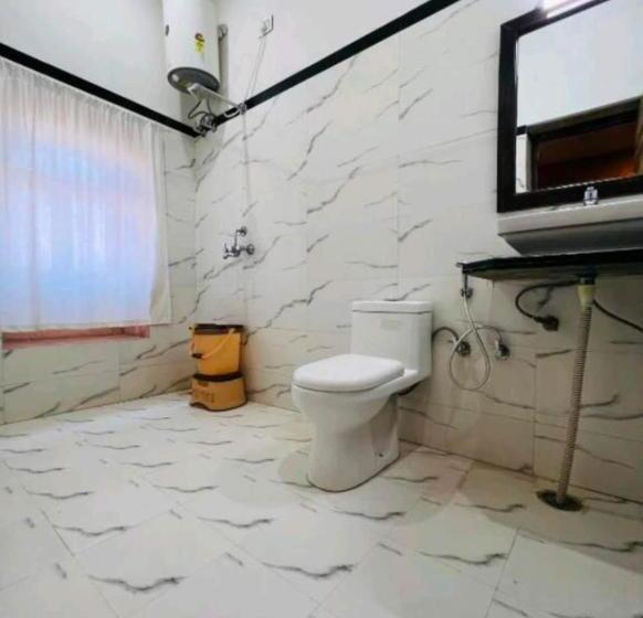 غرفة عائلية, Janat Heritage