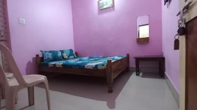 Номер Стандарт, Goroomgo Star Lodge Near Jagannath Temple Puri