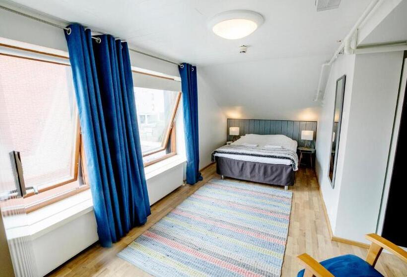 バス共有のスタンダードルーム, Villa Kemi