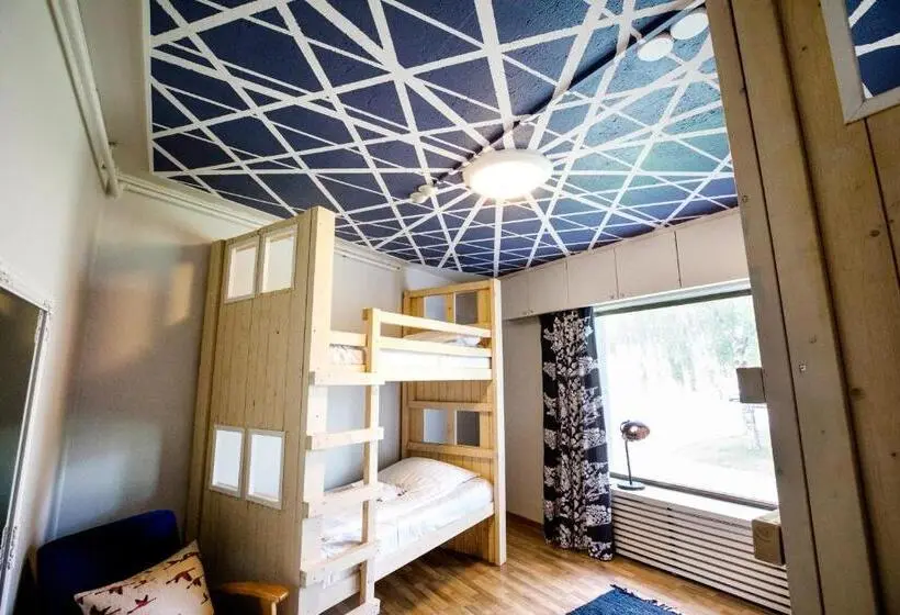 浴室共有スタンダード4人用ルーム, Villa Kemi