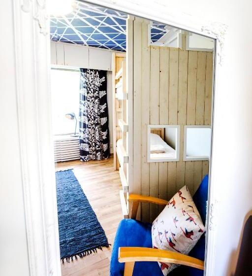 浴室共有スタンダード４人用ルーム, Villa Kemi