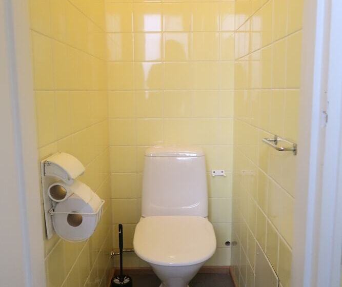 バスルーム共有のシングルスタンダード, Villa Kemi