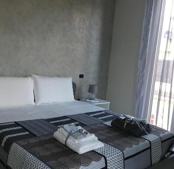 חדר דלוקס עם מרפסת, B&b Vittorio Emanuele