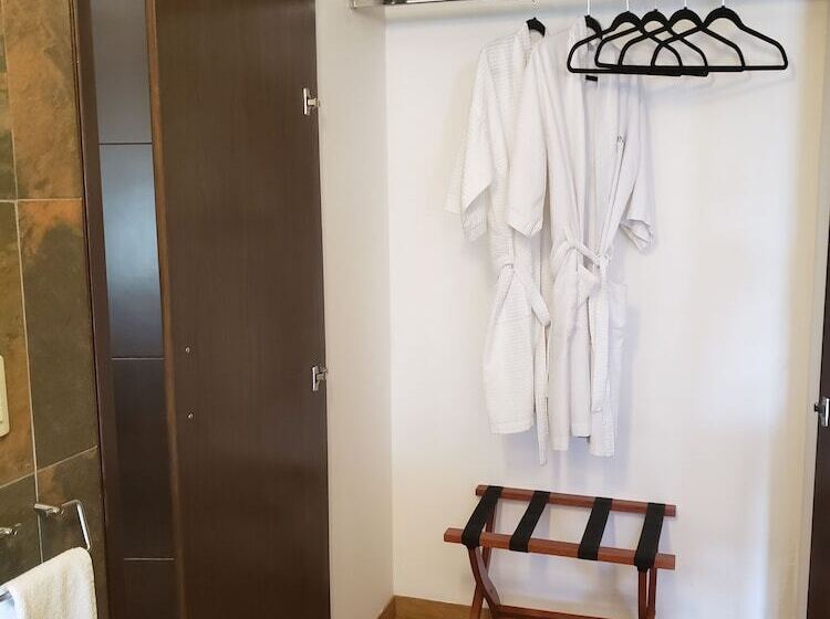 Номер Стандарт Вид на Озеро, Donaire Hotel Boutique   Adults Only