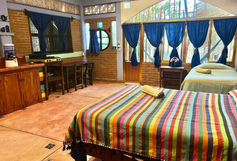 ファミリールーム, Ananda Guest House Yoga & Meditación