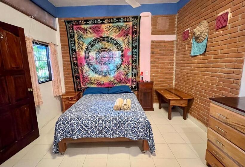 スタンダードルーム, Ananda Guest House Yoga & Meditación
