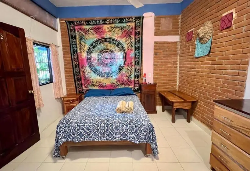 اتاق استاندارد, Ananda Guest House Yoga & Meditación