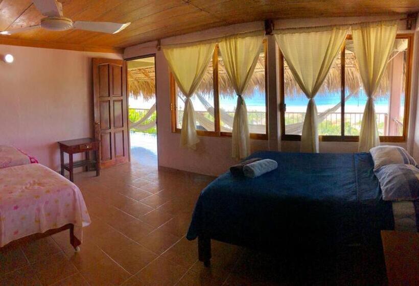 景色の見えるスタンダード４人部屋, Ananda Guest House Yoga & Meditación