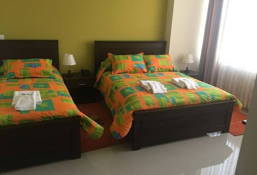 패밀리 룸, Armenia