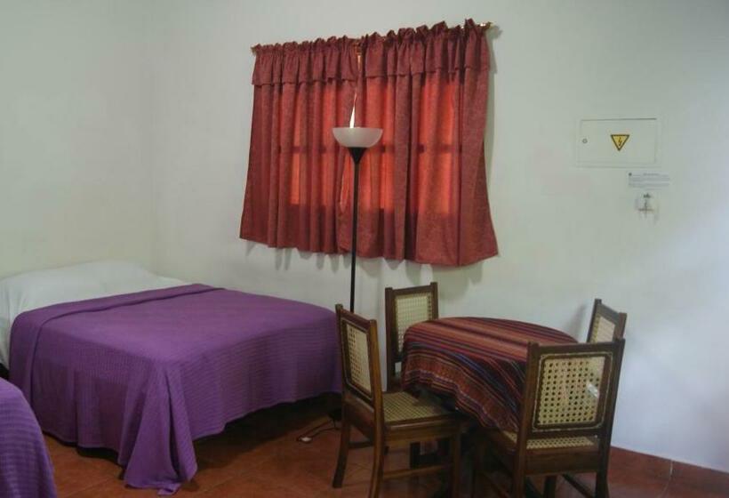 스탠다드 룸, Cacique Adiact