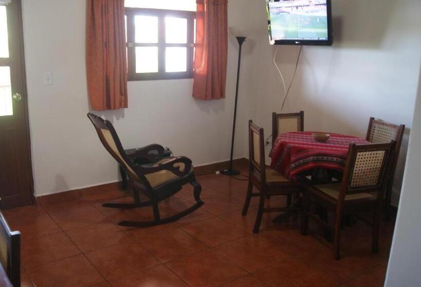 침실 1개 발코니 아파트, Cacique Adiact