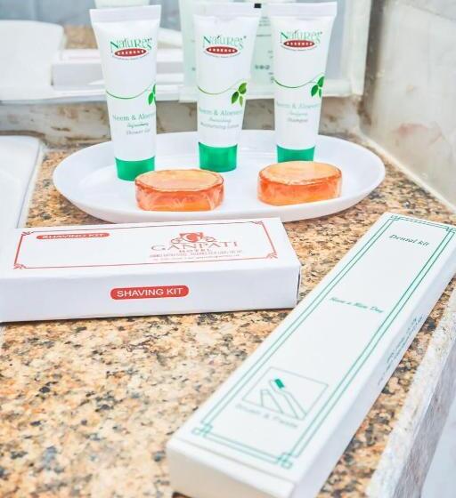 Семейный Номер, Ganpati Hotel Katra