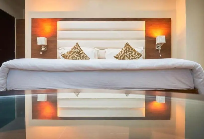 エクゼクティブルーム, Ganpati Hotel Katra