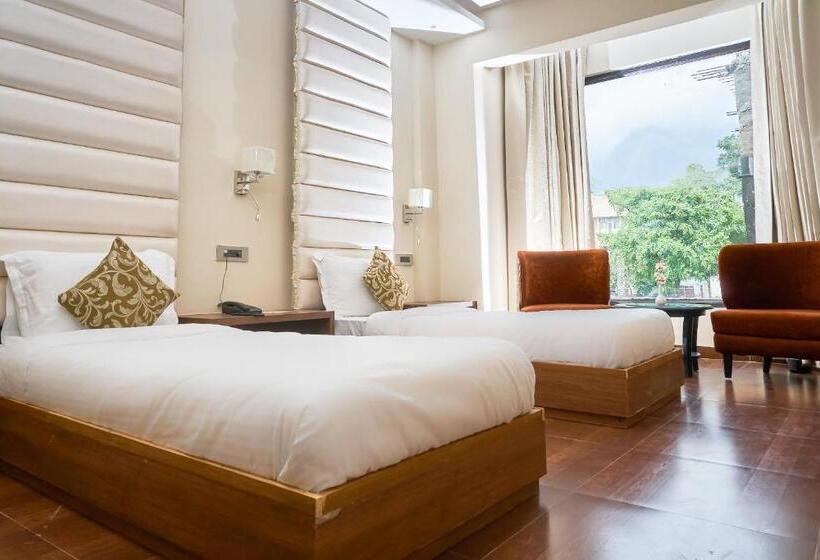 Номер Economy, Ganpati Hotel Katra