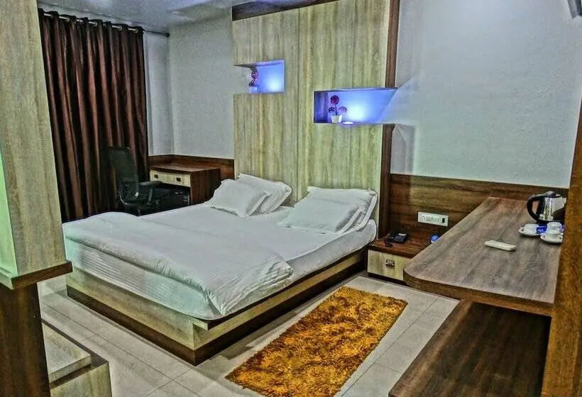 スイート, Garv Residencia Gaya