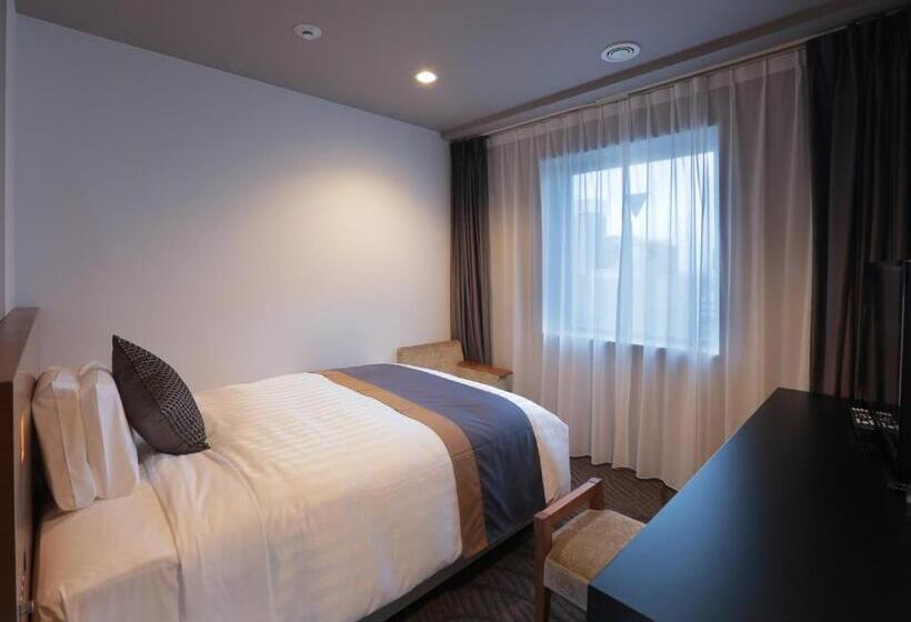 חדר בסיסי, Kisarazu Washington