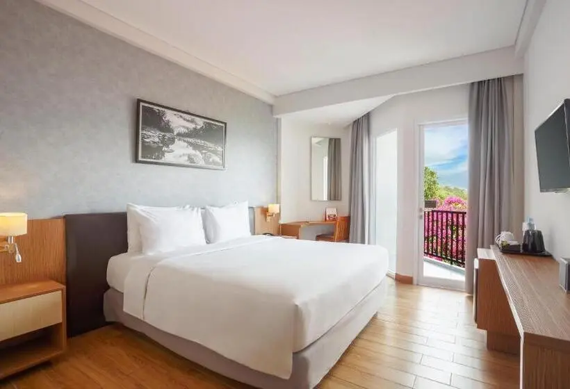 オーシャンビューデラックスルーム, Swissbelinn Luwuk