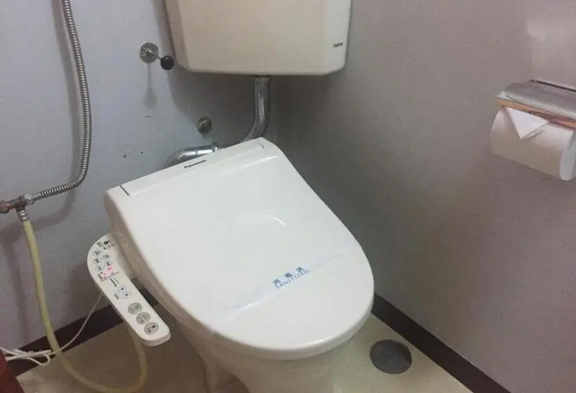 Stanza quadrupla Economy bagno condiviso, Mitsui Bekkan