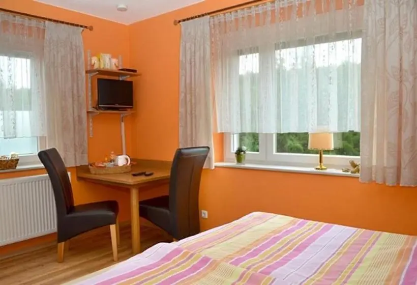 スタンダードルーム, B&b Brandholz