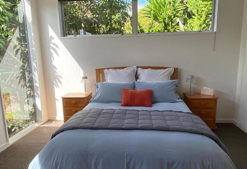 חדר דלוקס, Refreshstay