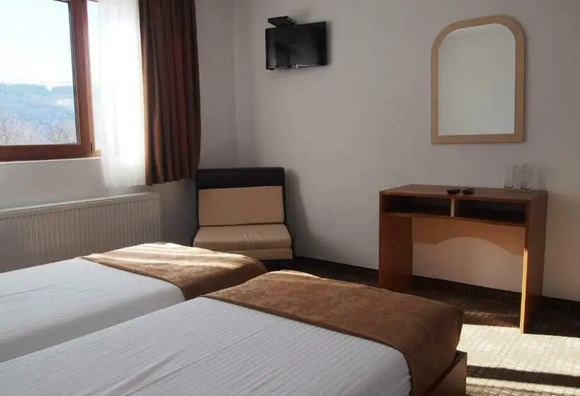 スタンダードルーム, Family Hotel Panorama