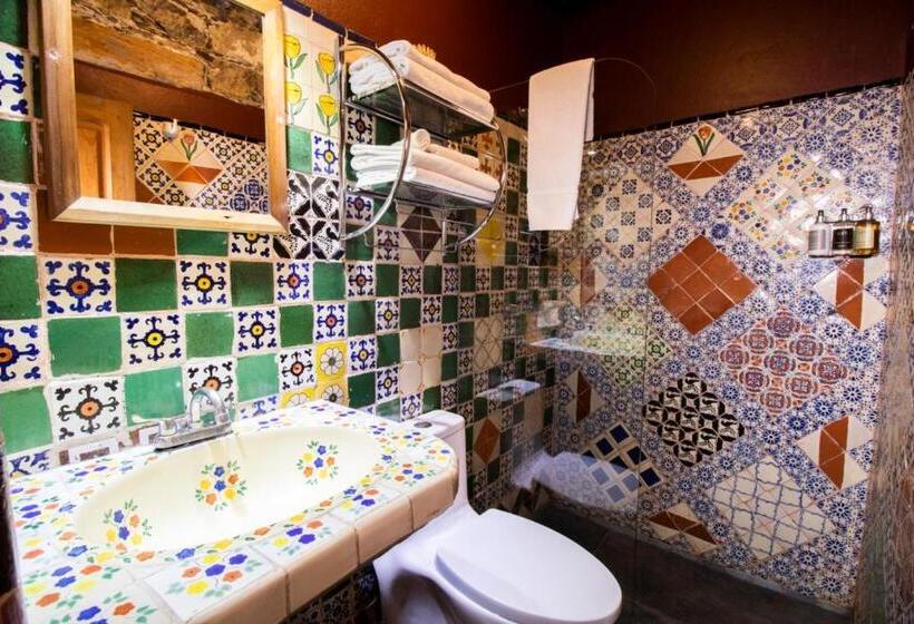 חדר סטנדרט נוף לגינה, Amor Y Paz