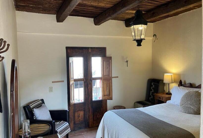 חדר סטנדרט, Amor Y Paz