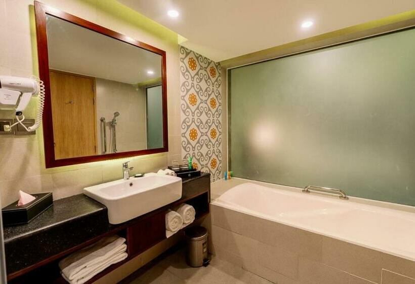 اتاق لوکس با تخت بزرگ, Best Western Heritage