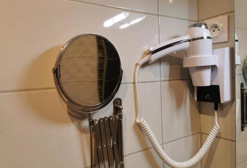 חדר קומפורט, Du Languedoc