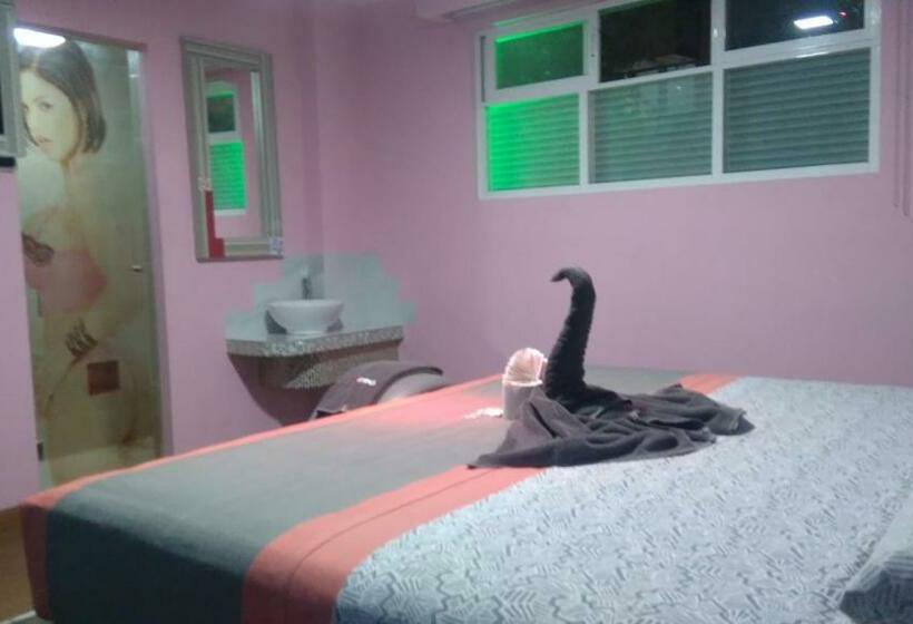 اتاق لوکس, H   Eco Adults Only