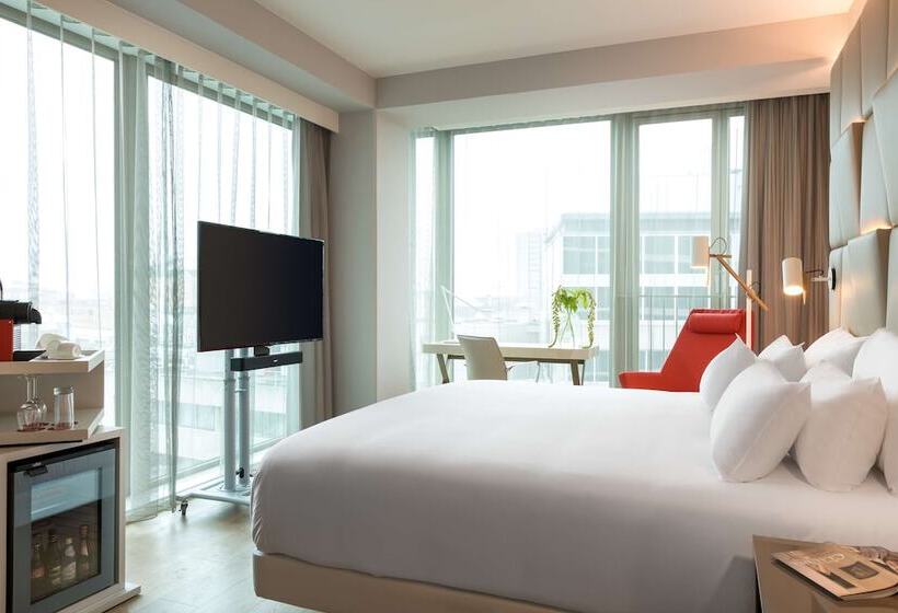 Номер Премиум, NH Collection Eindhoven Centre