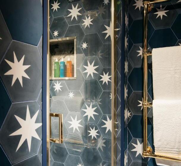 סוויטה משפחתית, The Bower House, Restaurant & Rooms