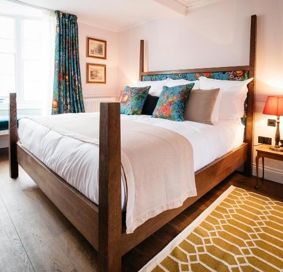 סוויטה משפחתית, The Bower House, Restaurant & Rooms