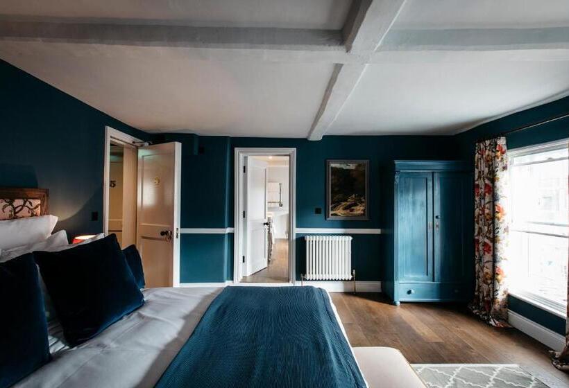 חדר סופריור עם מיטת קינג, The Bower House, Restaurant & Rooms