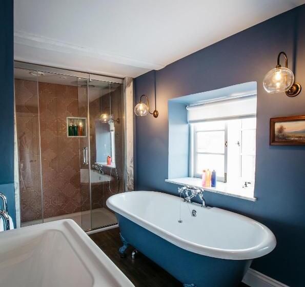 キングサイズベッドのスーペリアルーム, The Bower House, Restaurant & Rooms