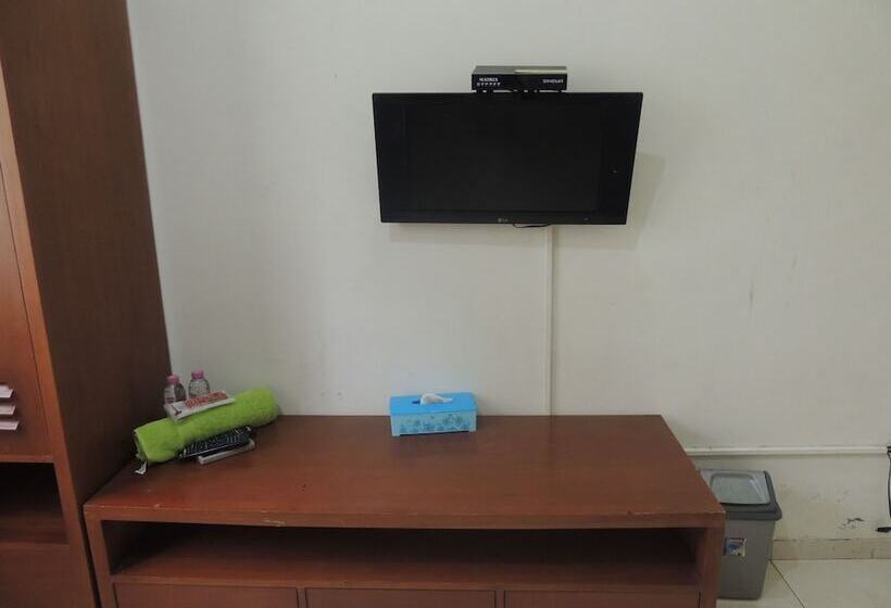 Superior Rum, Wisma Tamu Uksw Guest House