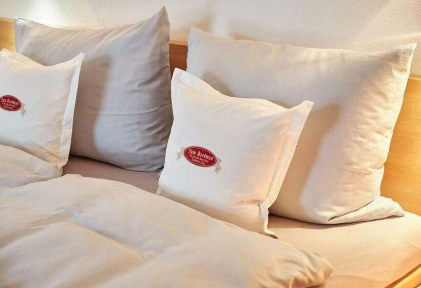 Номер Стандарт, Turmhotel Zum Erasmus
