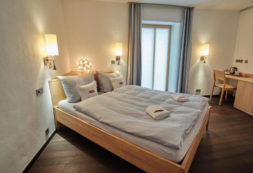 スタンダードルーム, Turmhotel Zum Erasmus