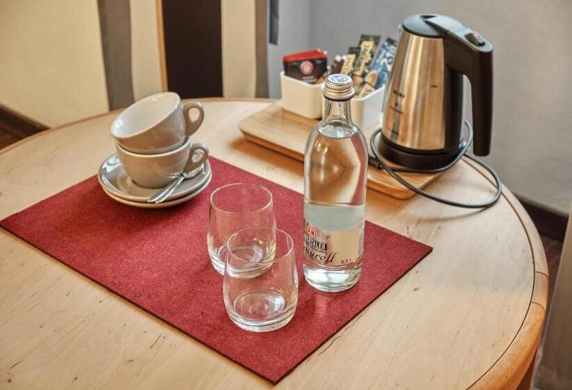 スタンダードルーム, Turmhotel Zum Erasmus