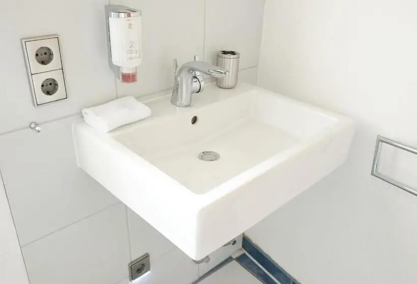 バルコニー付スイート, Turmhotel Zum Erasmus