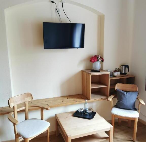 スタンダードルーム, Turmhotel Zum Erasmus